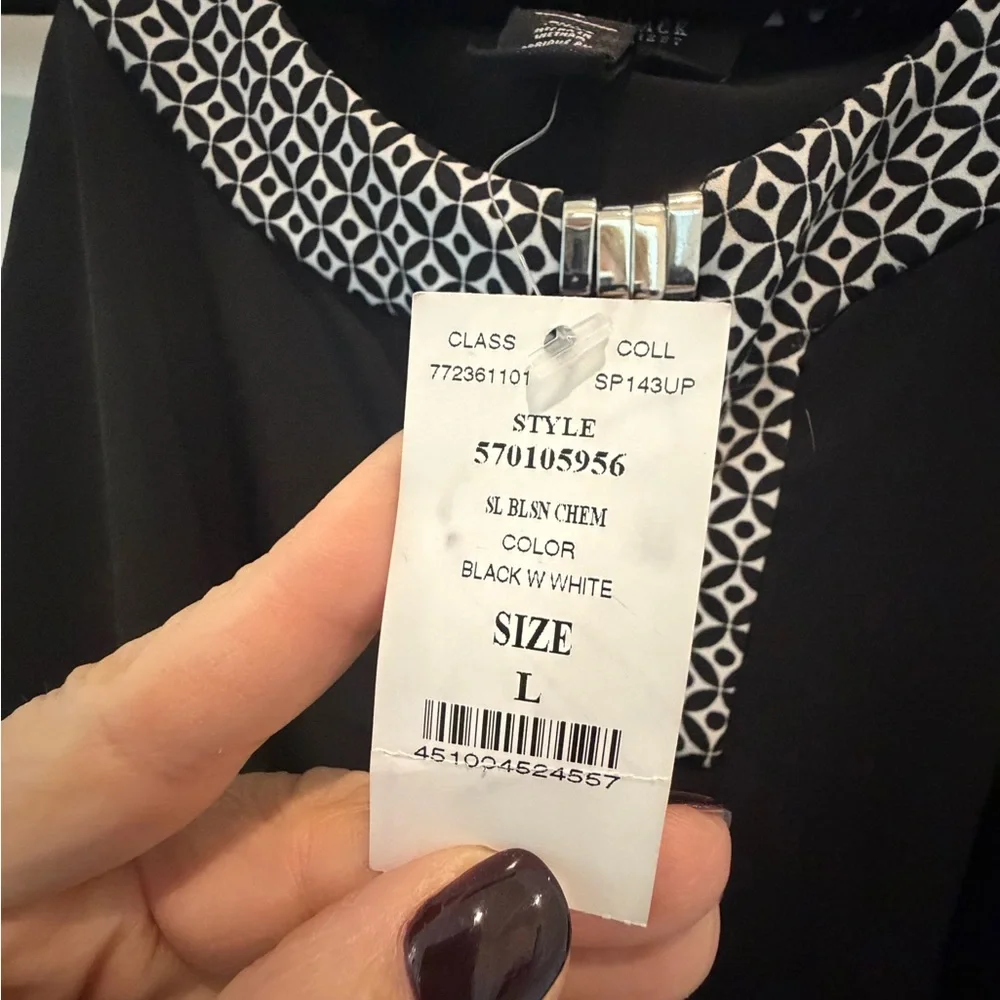 White House Black Market Black Dress with White Trim - Picture 2 of 6